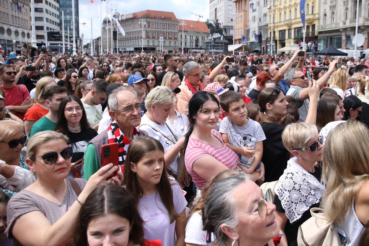 Zagreb: Trg je spreman za doček Babay Lasagne 