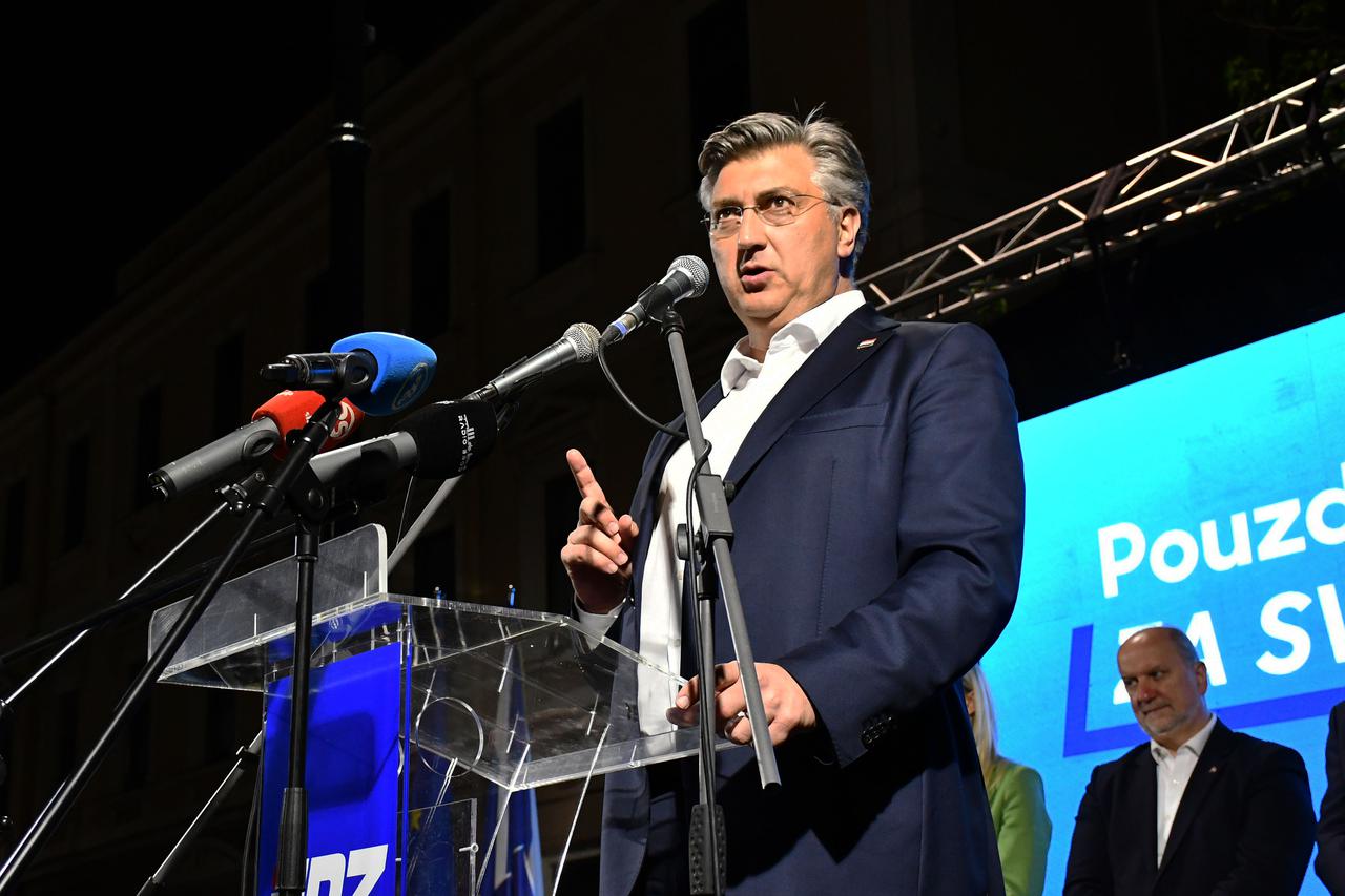 Slavonski Brod: Andrej Plenković na predizbornom skupu HDZ-a za parlamentarne izbore