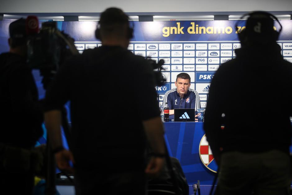 Zagreb: Sergej Jakirović na konferenciji o utakmici Dinamo - Hajduk