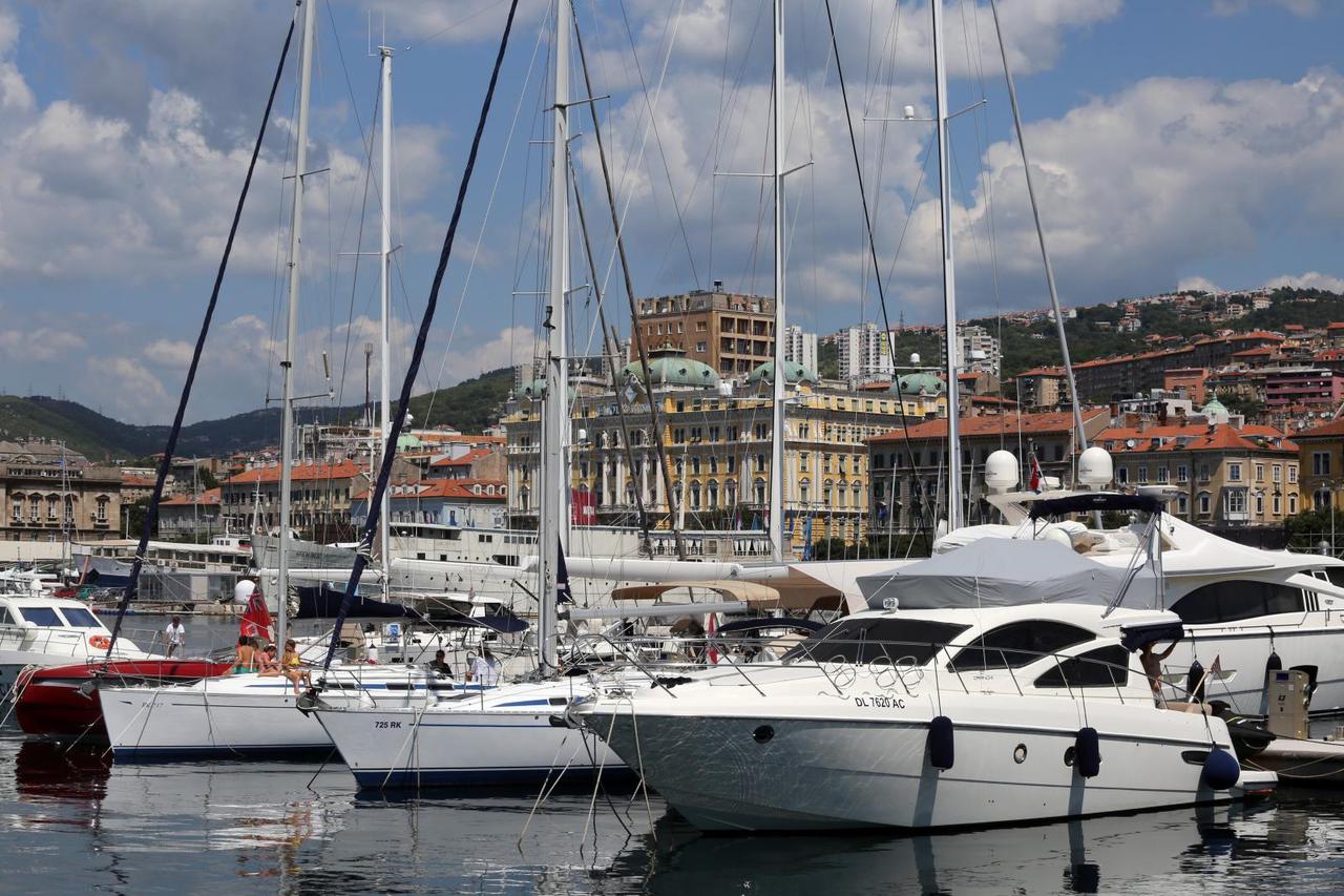 Rijeka: Luksuzne jahte i brodice u riječkoj luci