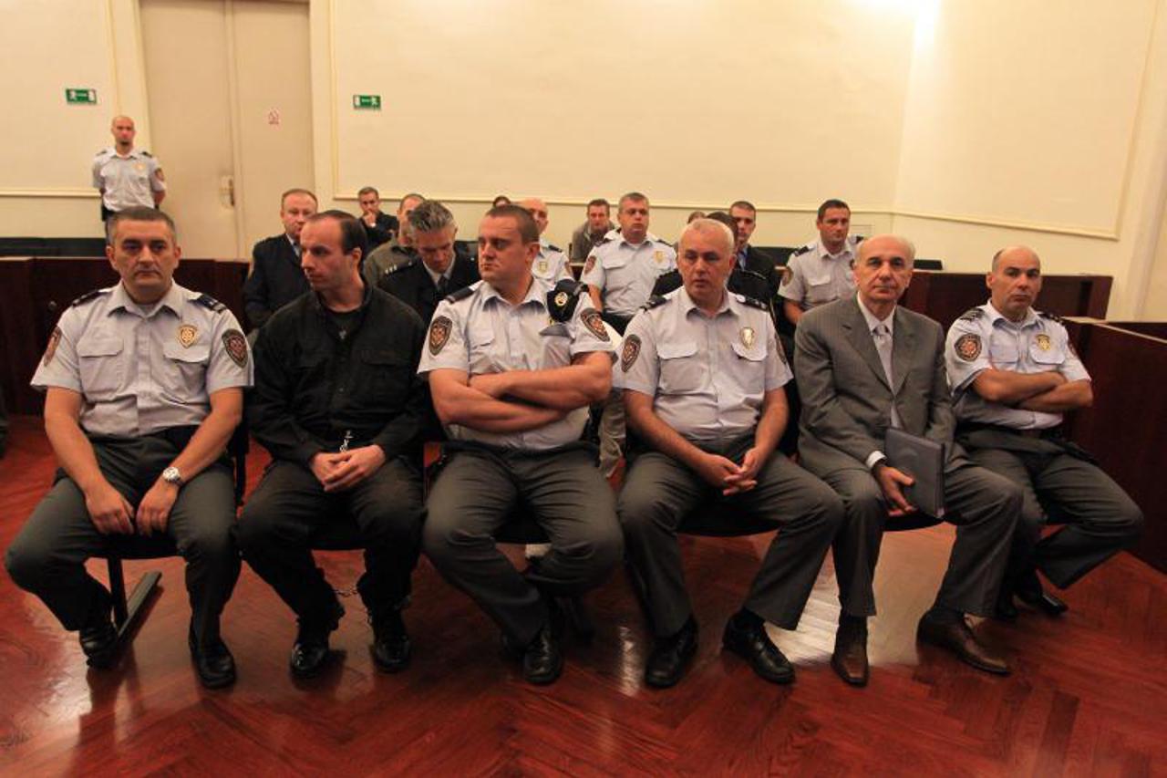 Suđenje Robertu Mataniću, Luki Mataniću, A.Mafalaniu, B. Guduriću, S. Đuroviću za ubojstvo Ive Pukanića i Nike Franjića u rujnu 2010.