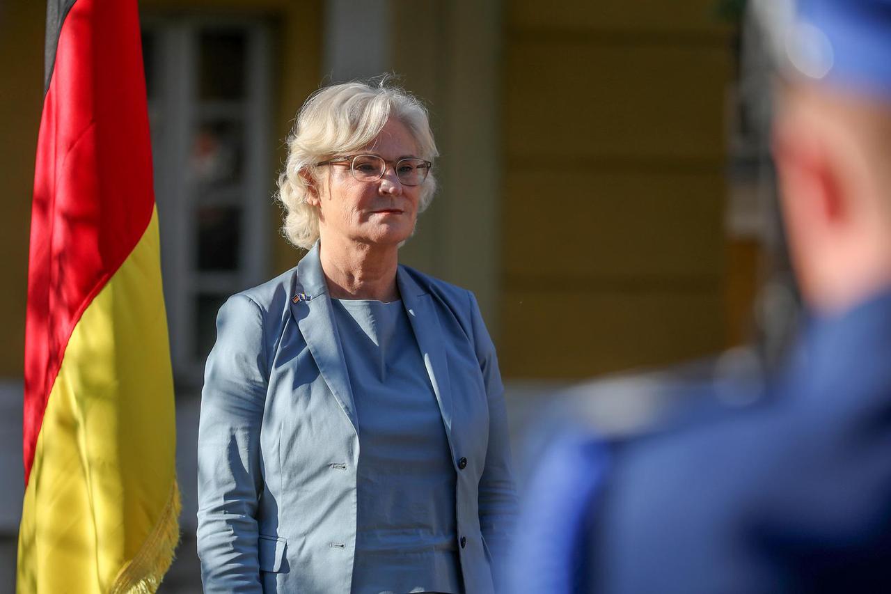 Njemačka ministrica obrane Christine Lambrecht stigla je u posjet Bosni i Hercegovini